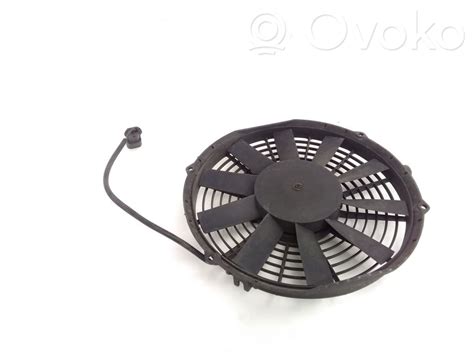 Immagine di copriventola radiatore Mercedes 190E