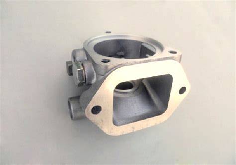 Alloggiamento termostato inferiore per Toyota Land Cruiser 70 (terreno Tamers)