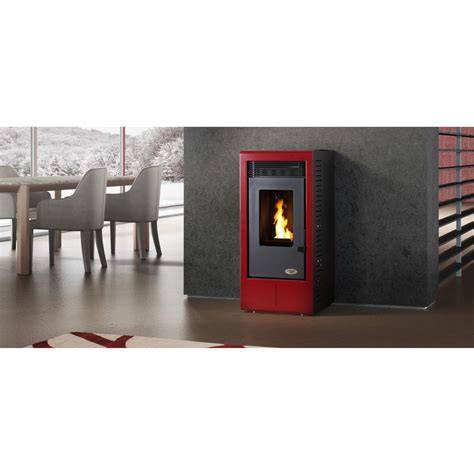 stufa pellet Karmek One design rivestimenti